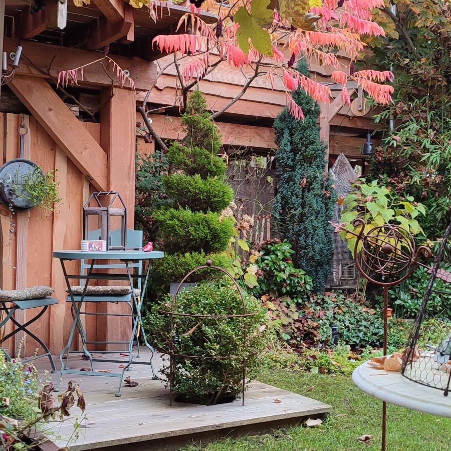 La Cabane Du Bon Chemin ,Spa ลาวาล ภายนอก รูปภาพ